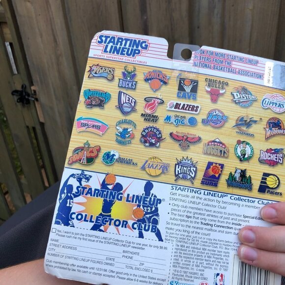 Vintage 1997 Starting Lineup NBA Figure With Topps Card Kenny Anderson - Picture 2 of 4